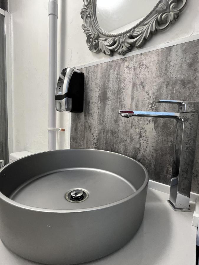Ensuite Double Room, By University, Sketty, R2 Quarto em Acomodações Particulares Swansea